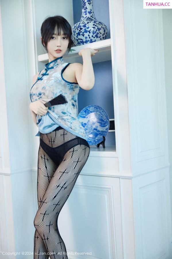 玥儿玥  [XiuRen]高清写真图 2024.09.30 No.9236 玥儿玥er 美腿丝袜第28张图片